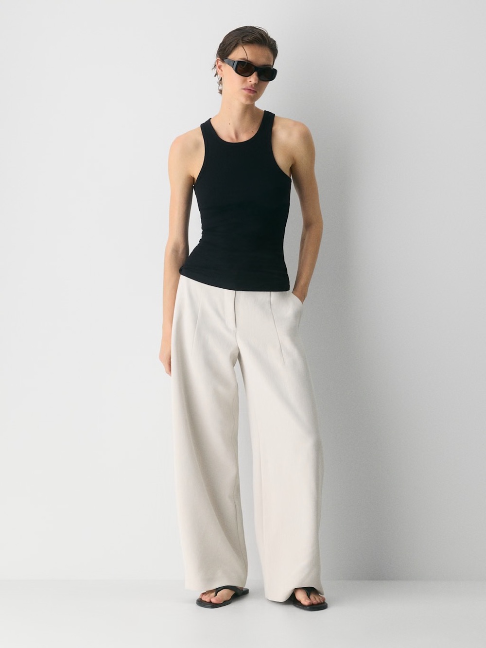 Aritzia Helix Barrel Pant - Crepette